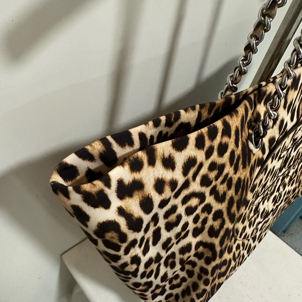Tory Burch Leopard Print Tote with Chain Handles - Picture 4 of 13